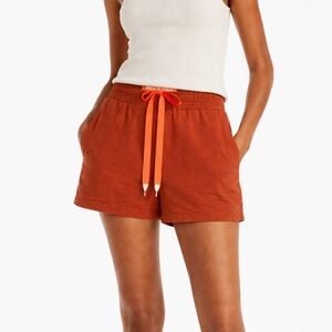 MOTHER Knock Out Shorts in Move It Orange - Medium